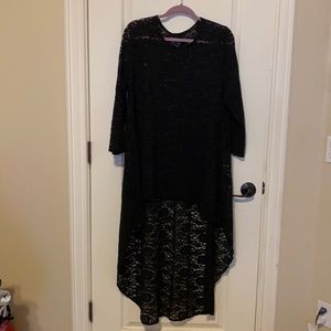 Black lace high low tunic size 2X in EUC